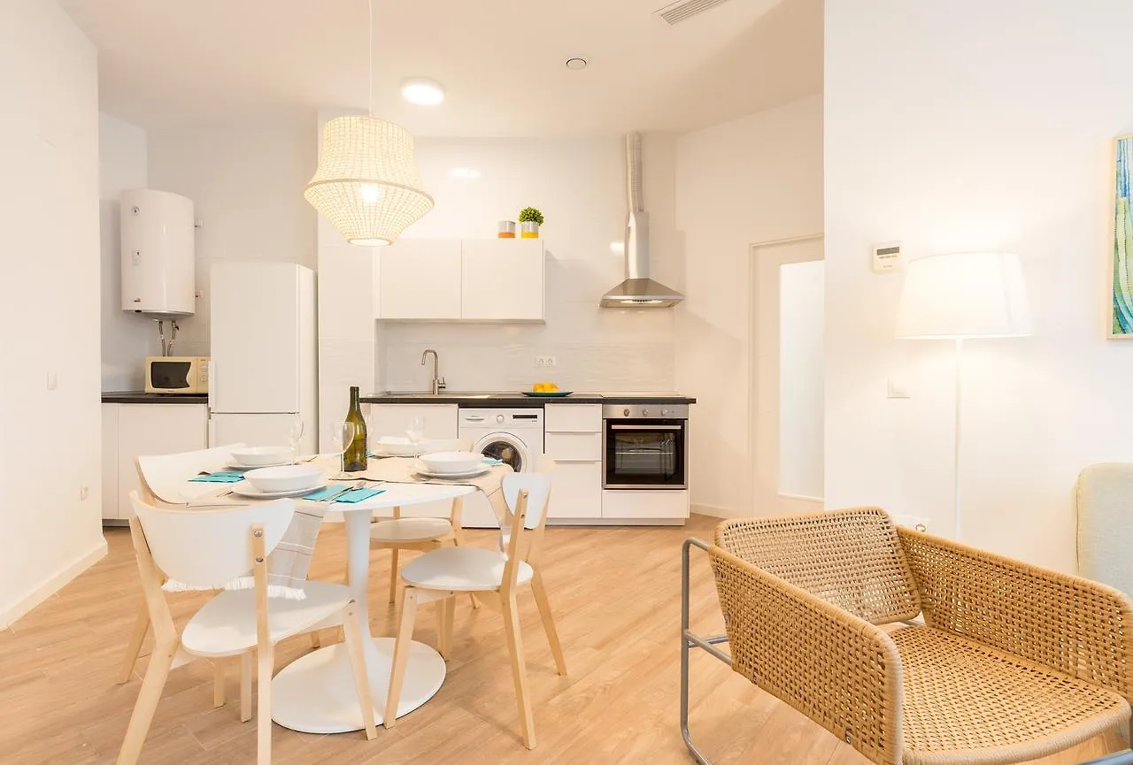 Malagasuite Center Life Apartment Malaga